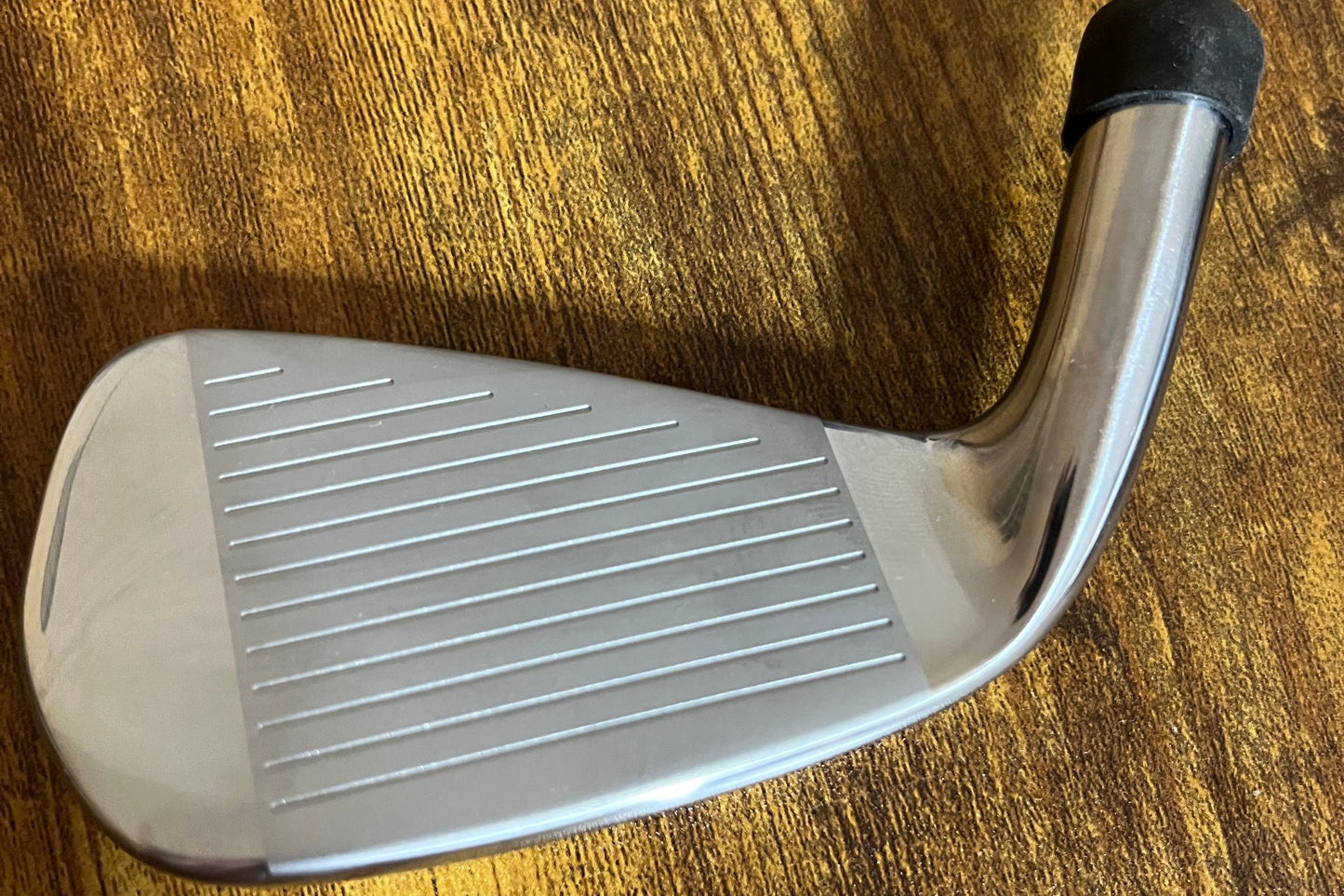 VXP P7 HOLLOW BODY GOLF CLUB 7 IRON HEAD FACE CLOSE