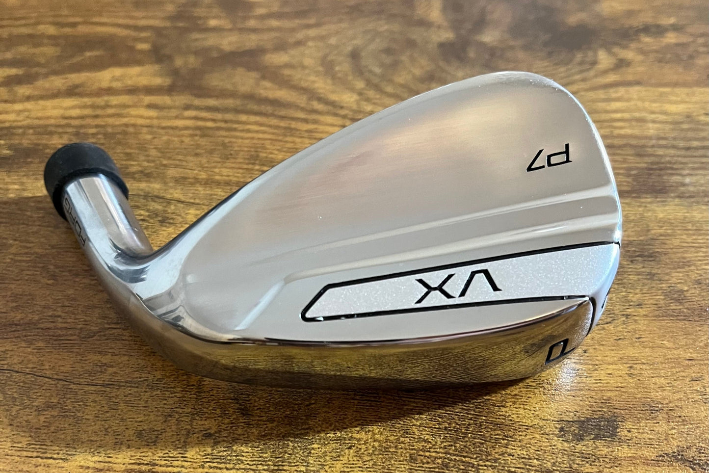 VXP P7 HOLLOW BODY GOLF CLUB PW IRON HEAD BACK CLOSE UP