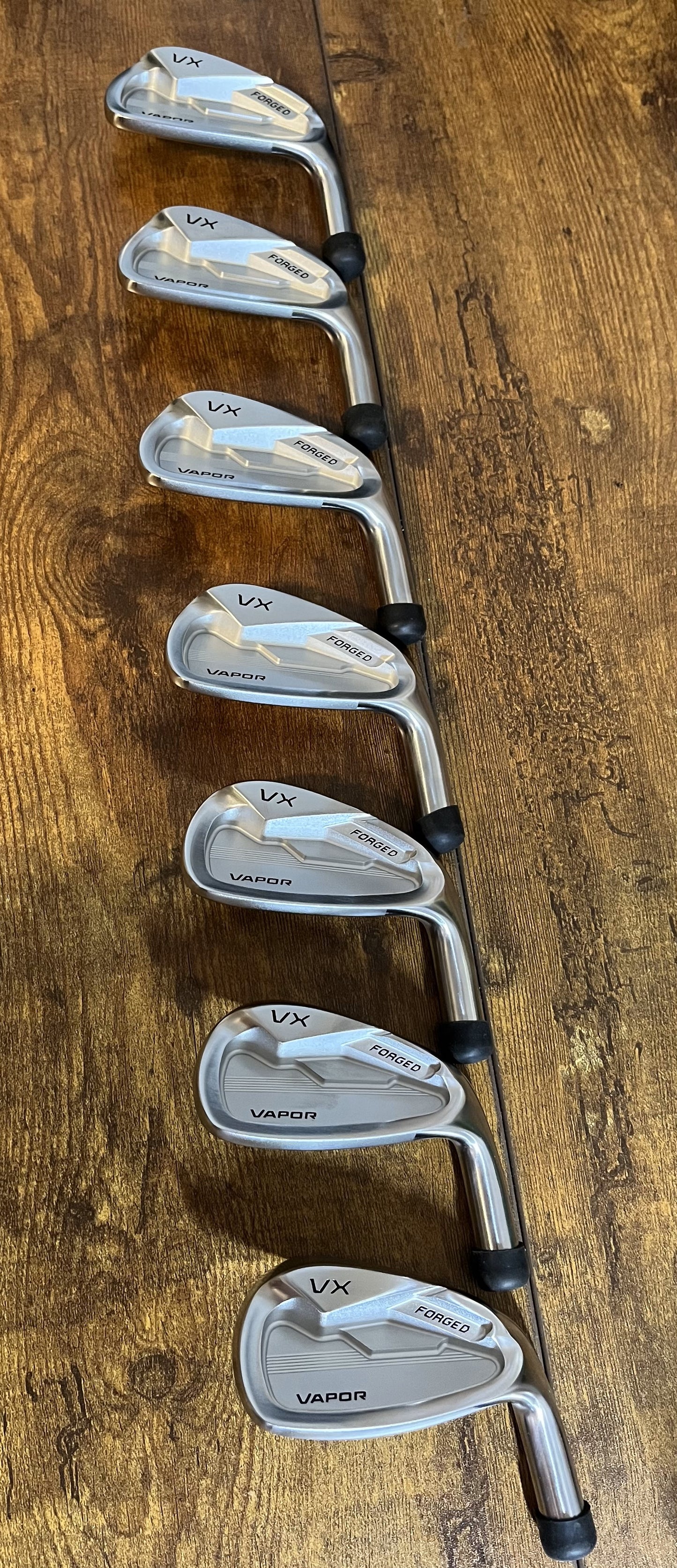 VXP VAPOR 1020 CARBON FORGED GOLF CLUB IRON HEAD BACK 4-PW