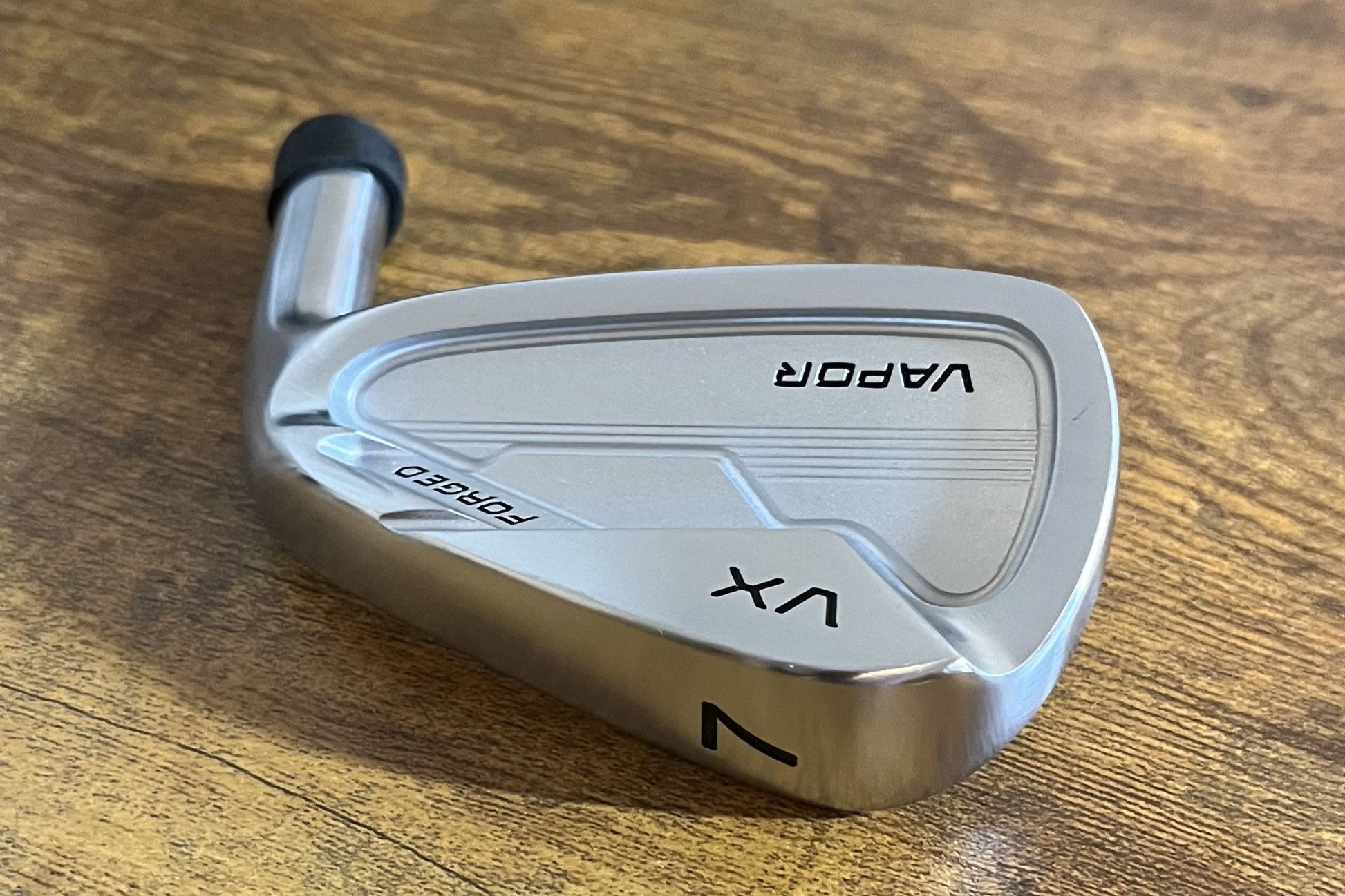 VXP VAPOR 1020 CARBON FORGED GOLF CLUB 7 IRON HEAD BACK CLOSE